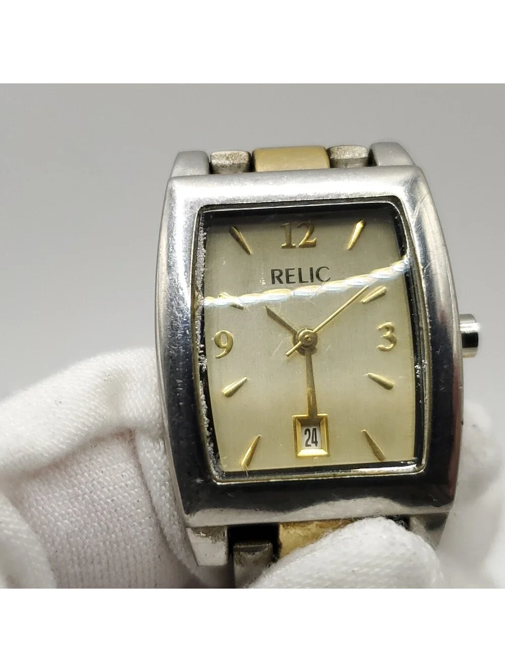 Relic By Fossil Square Womens Watch 22mm Gold Date Dial New Battery